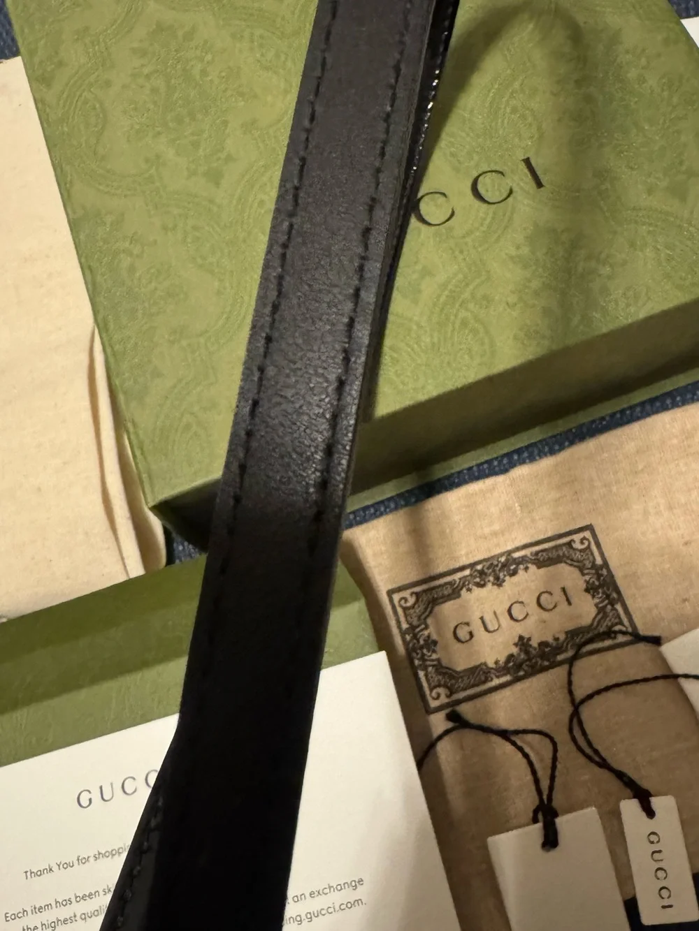 Gucci Black Leather Slim Belt (shiny) Size XS